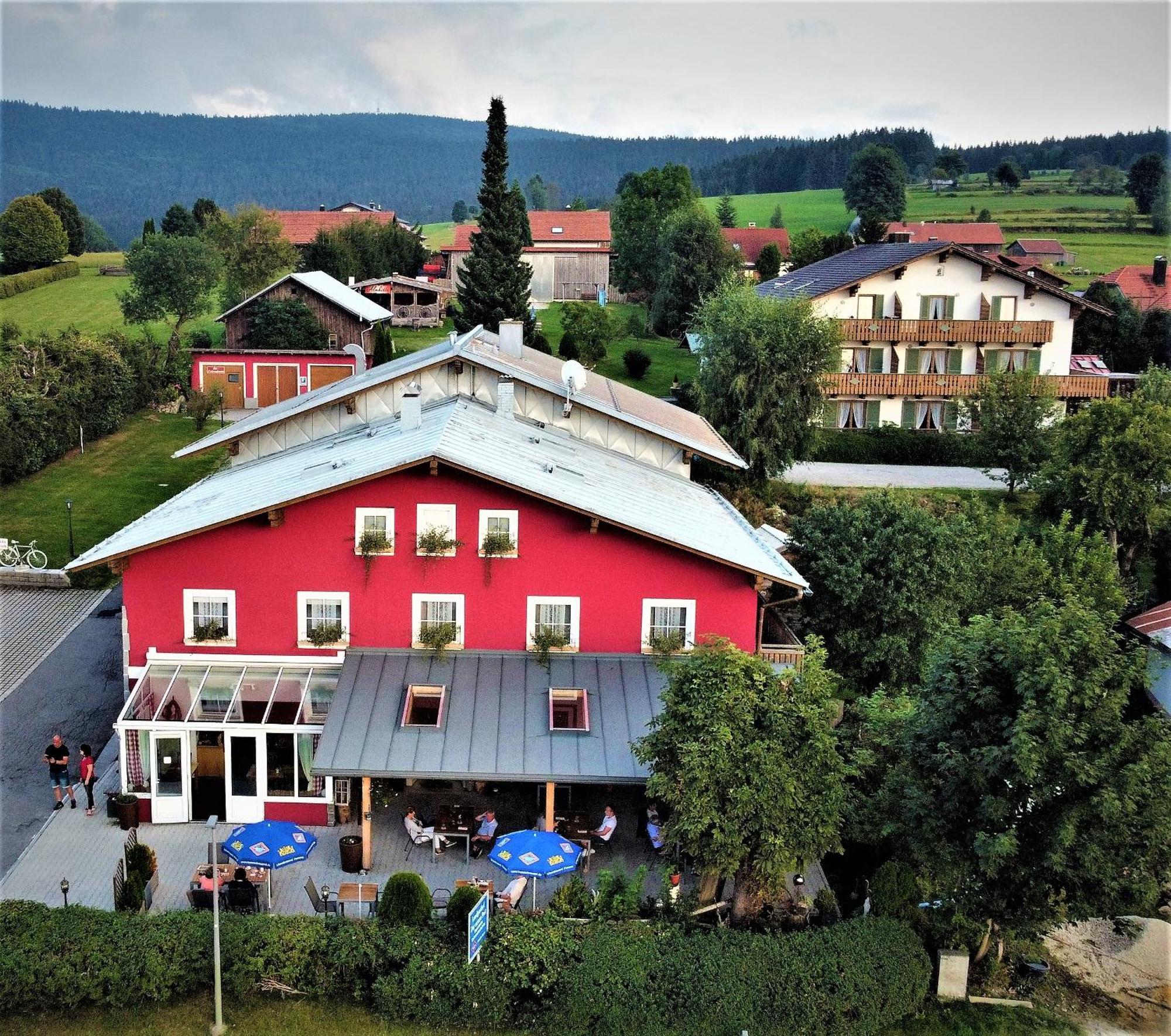 Zur Neuen Post Landgasthof 3* Herzogsreut